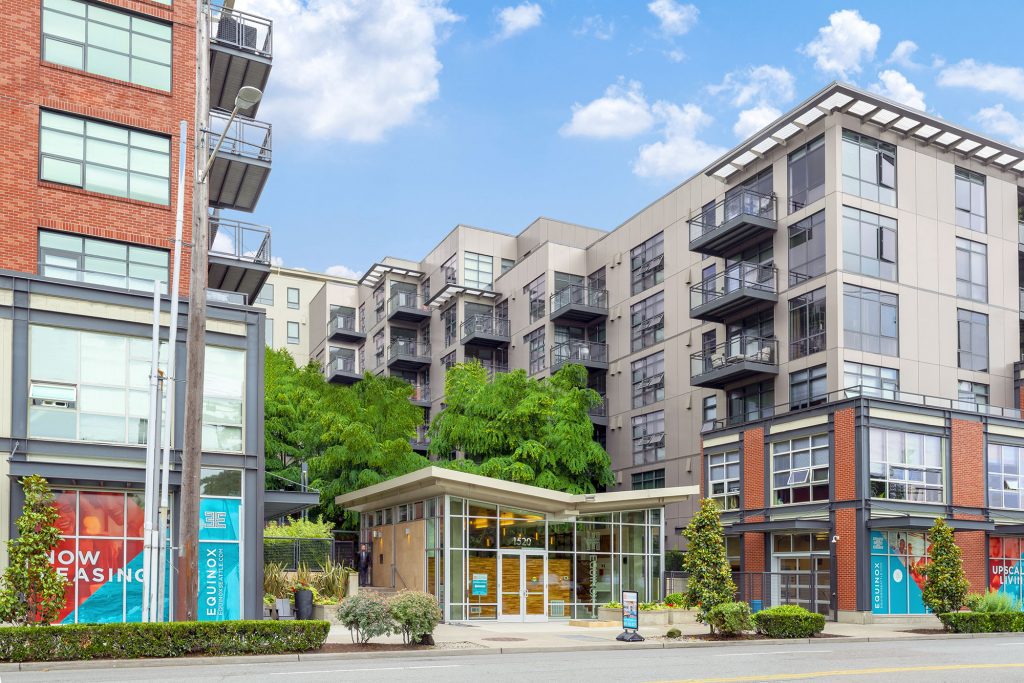 Top Reasons Seattle Businesses Trust a Seattle Commercial Photographer for Brand Imagery